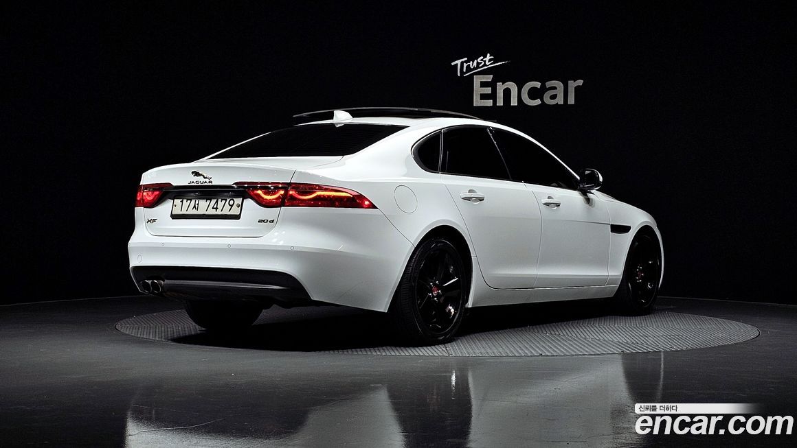 Jaguar XF 2018