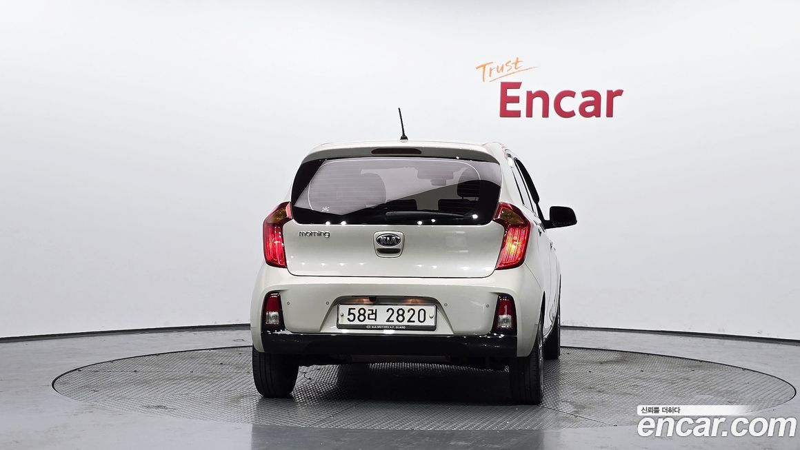 Kia morning 2016