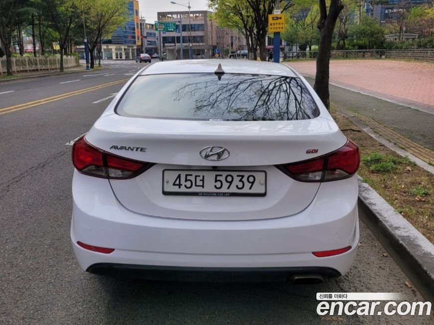Hyundai AVANTE 2014