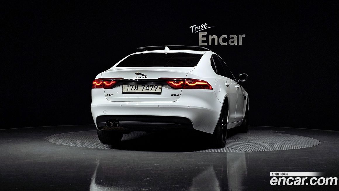Jaguar XF 2018