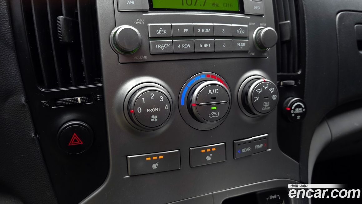 Hyundai Starex 2015
