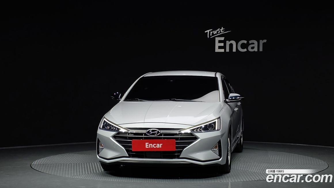 Hyundai AVANTE 2019