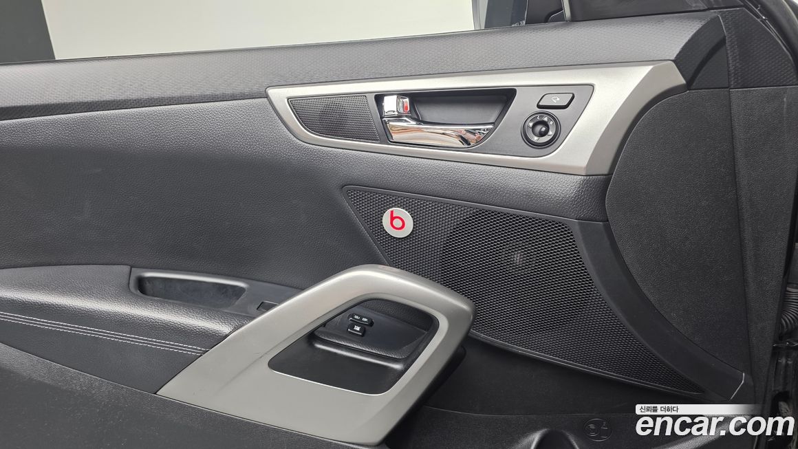 Hyundai Veloster 2014