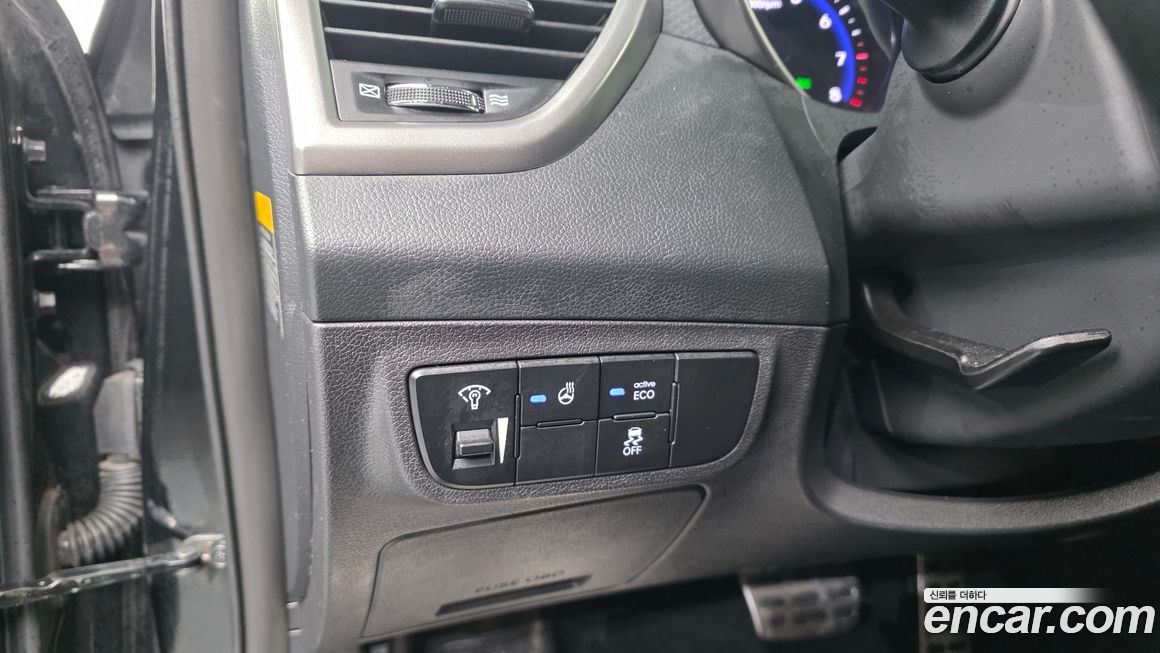 Hyundai Veloster 2014