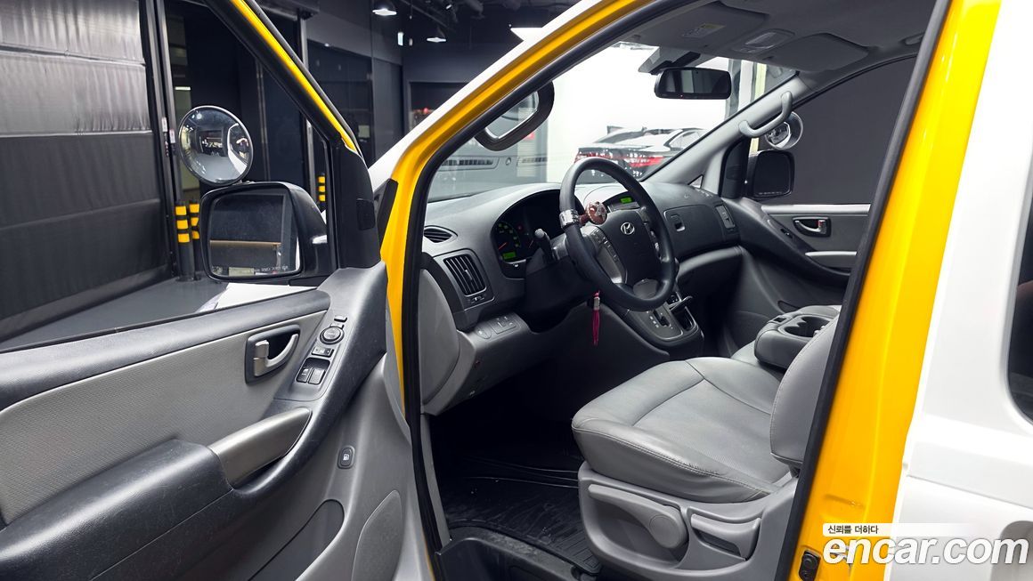 Hyundai Starex 2015