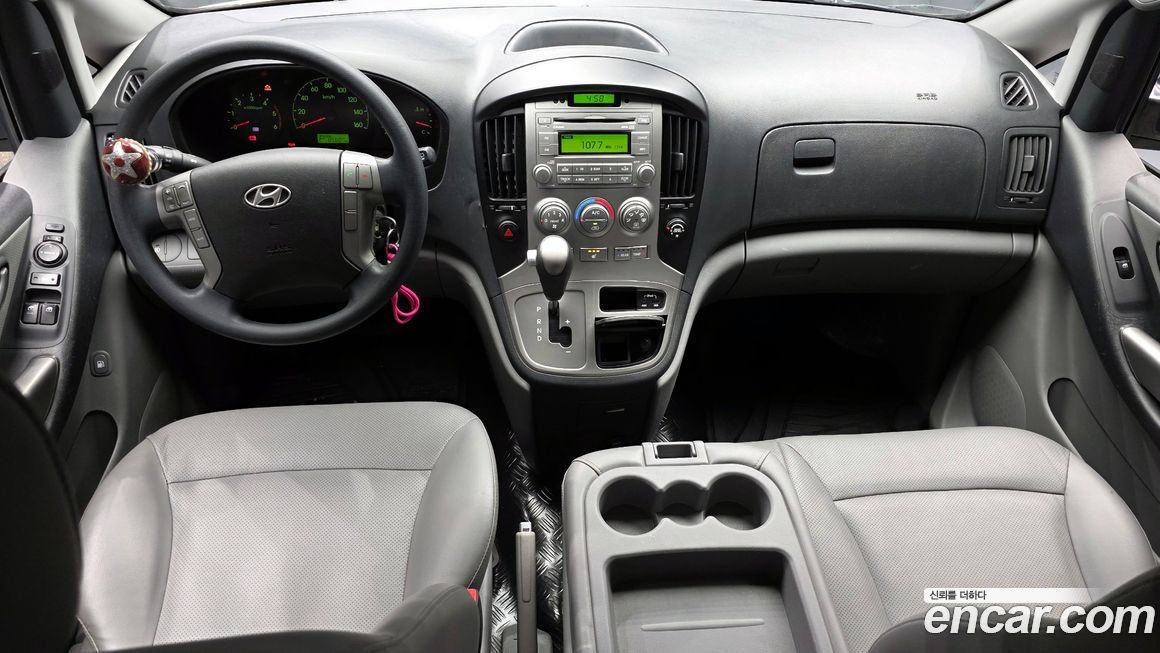 Hyundai Starex 2015