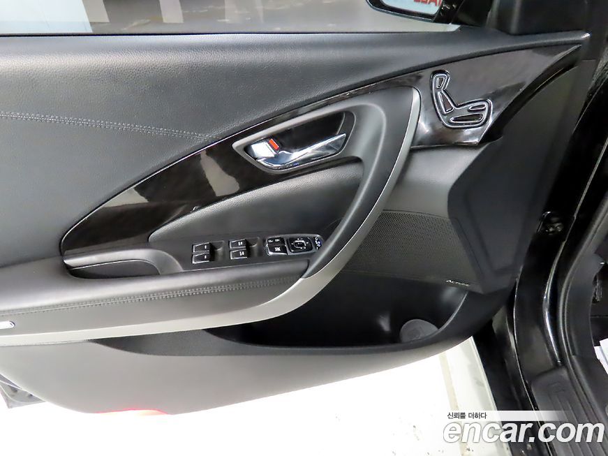 Hyundai Grandeur 2015