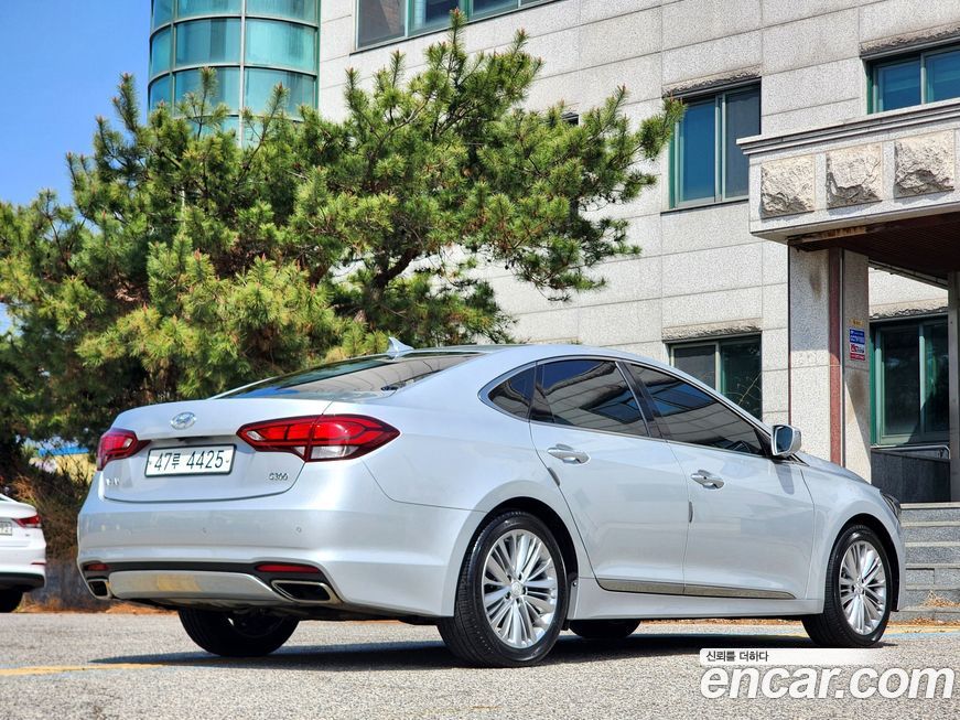 Hyundai Aslan 2015