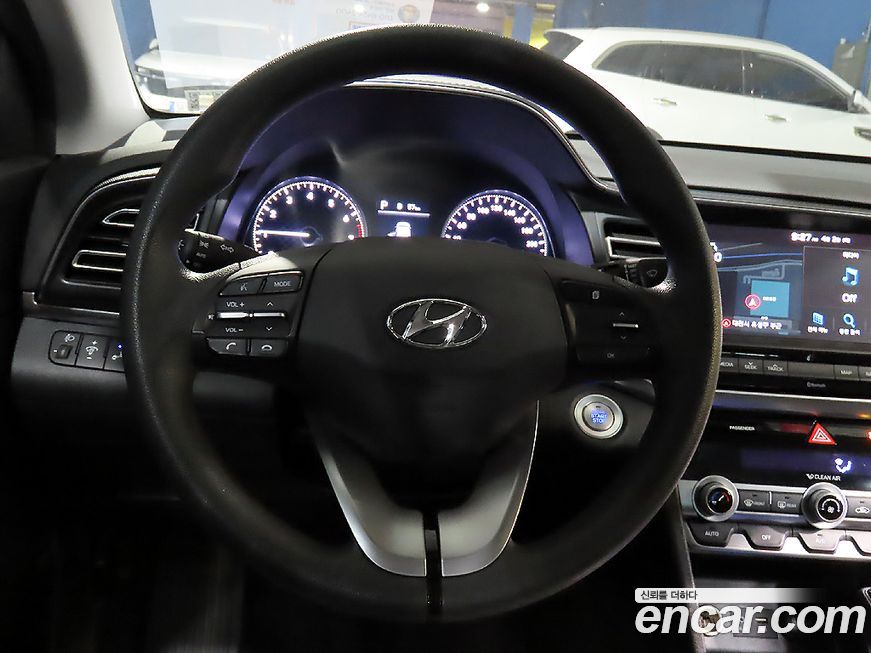 Hyundai AVANTE 2020