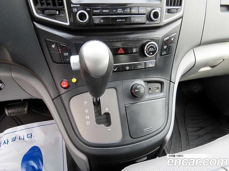 Hyundai Starex 2019