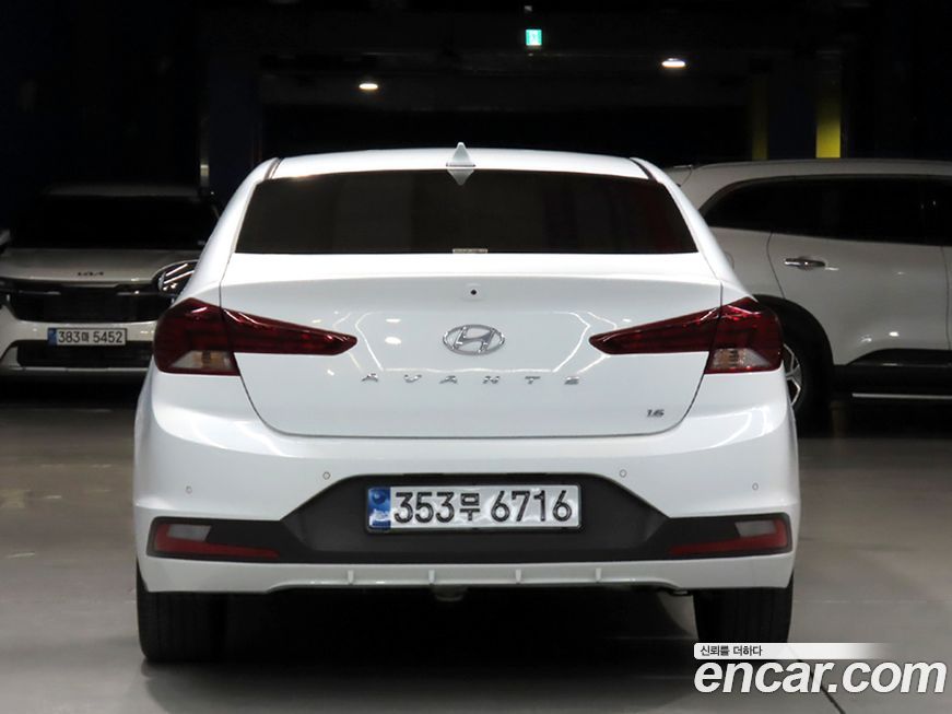 Hyundai AVANTE 2020