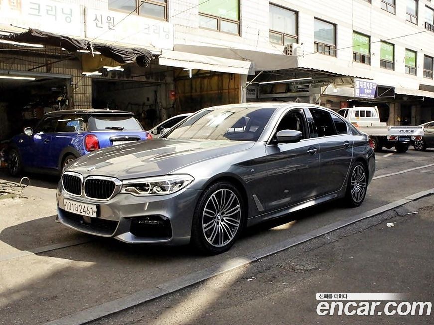 BMW 5-Series 2019