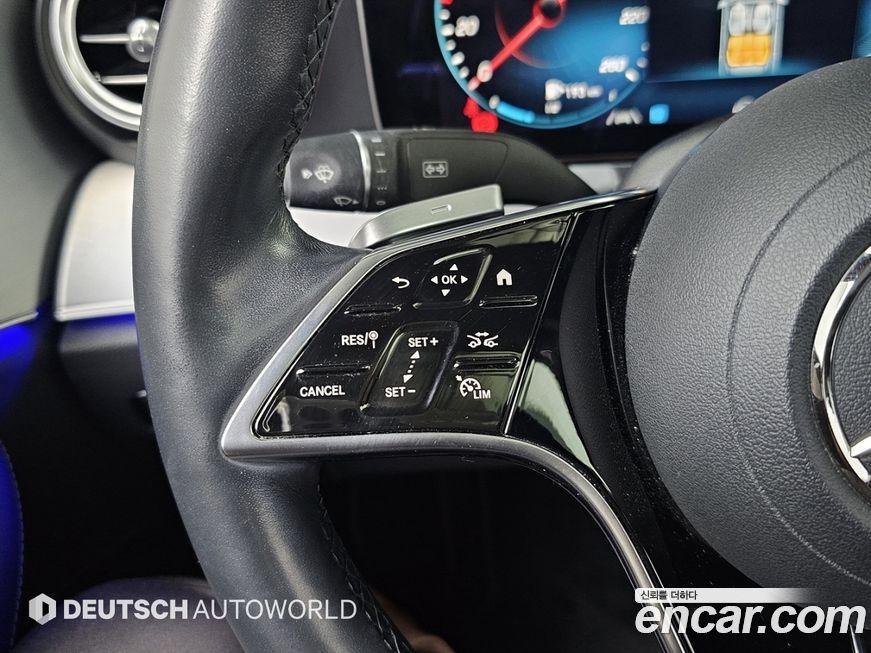 Mercedes-Benz E-Class 2021