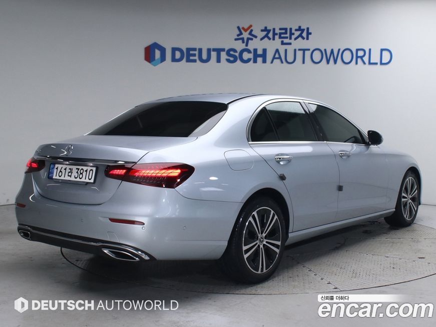 Mercedes-Benz E-Class 2021