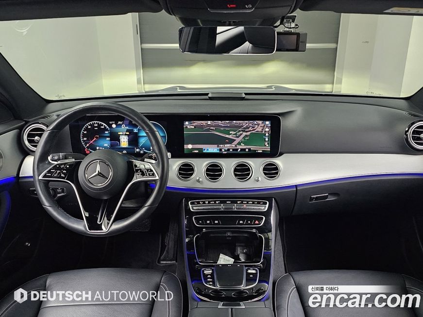 Mercedes-Benz E-Class 2021