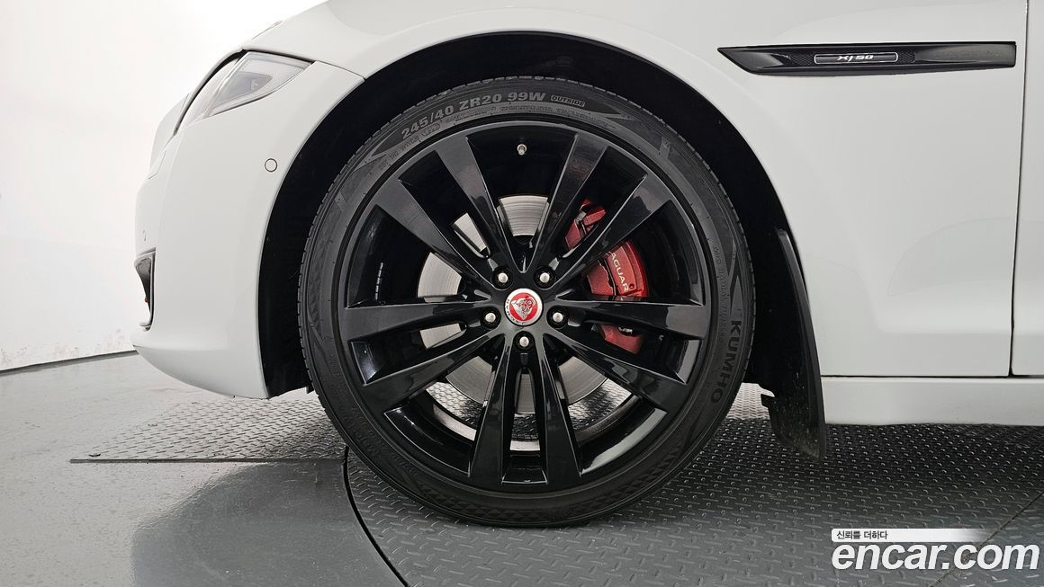 Jaguar XJ 2019