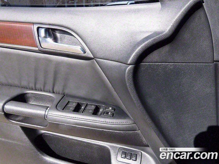 Infiniti M 2010