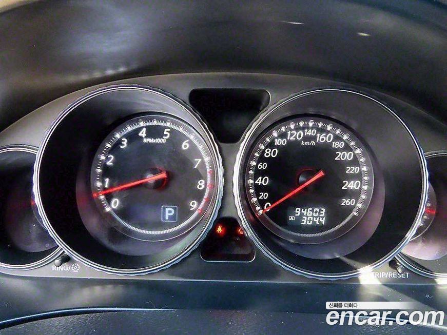 Infiniti M 2010