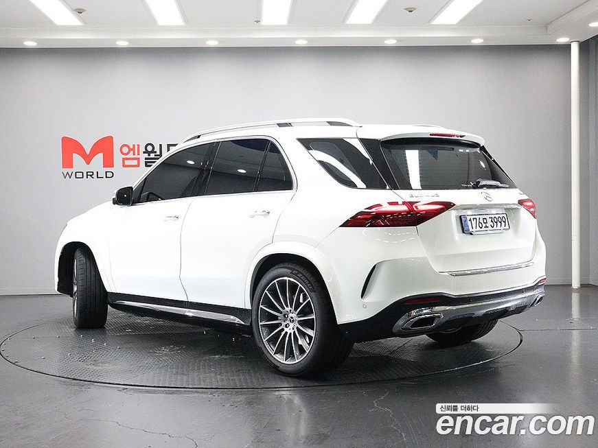 Mercedes-Benz GLE-Class 2025