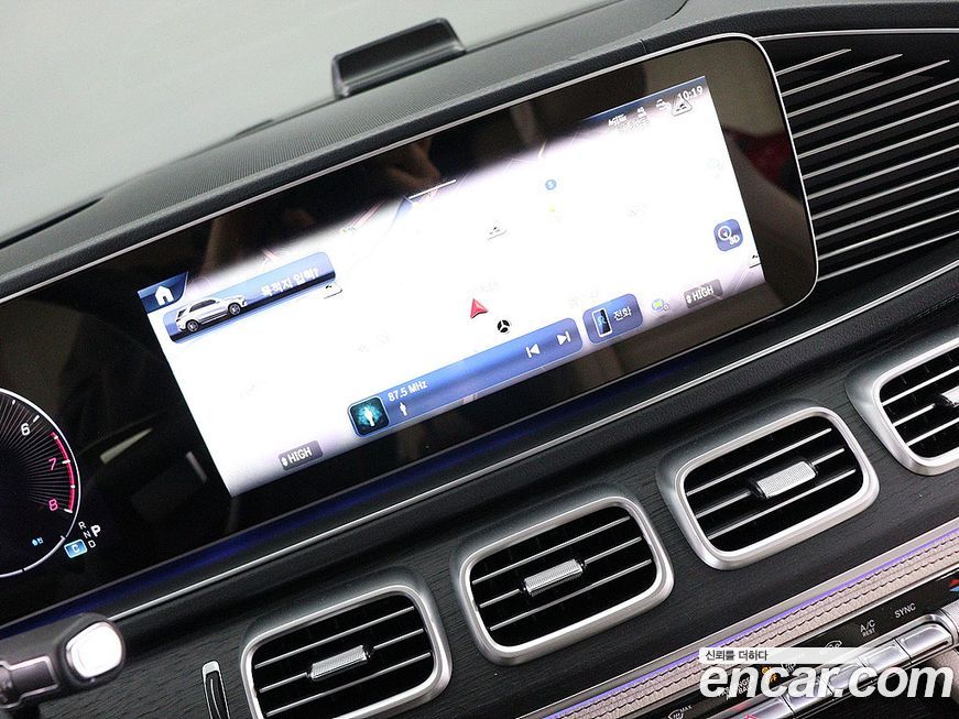 Mercedes-Benz GLE-Class 2025