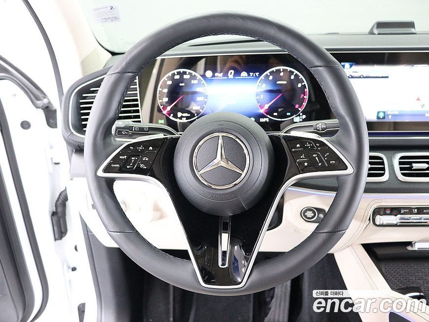 Mercedes-Benz GLE-Class 2025