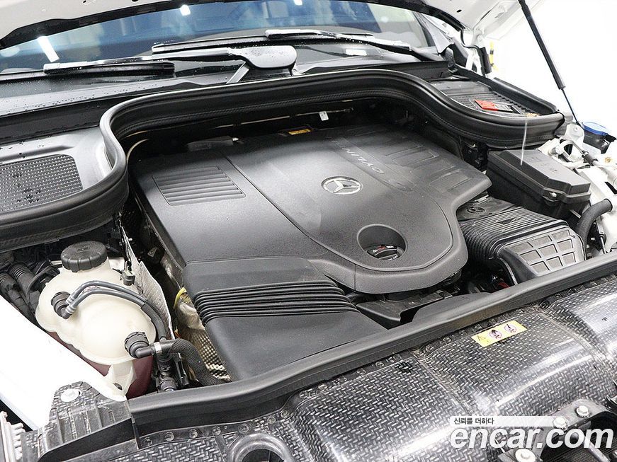 Mercedes-Benz GLE-Class 2025