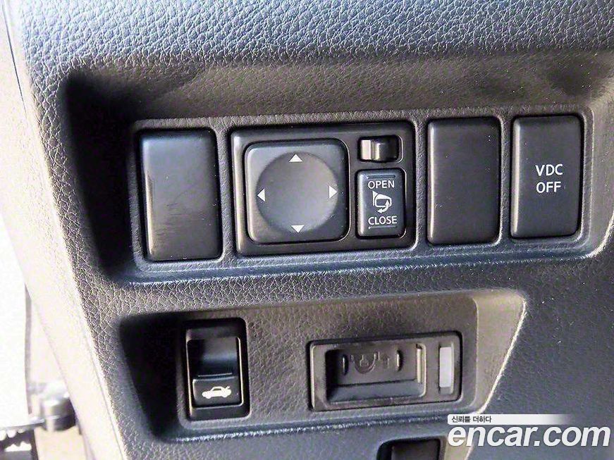 Infiniti M 2010