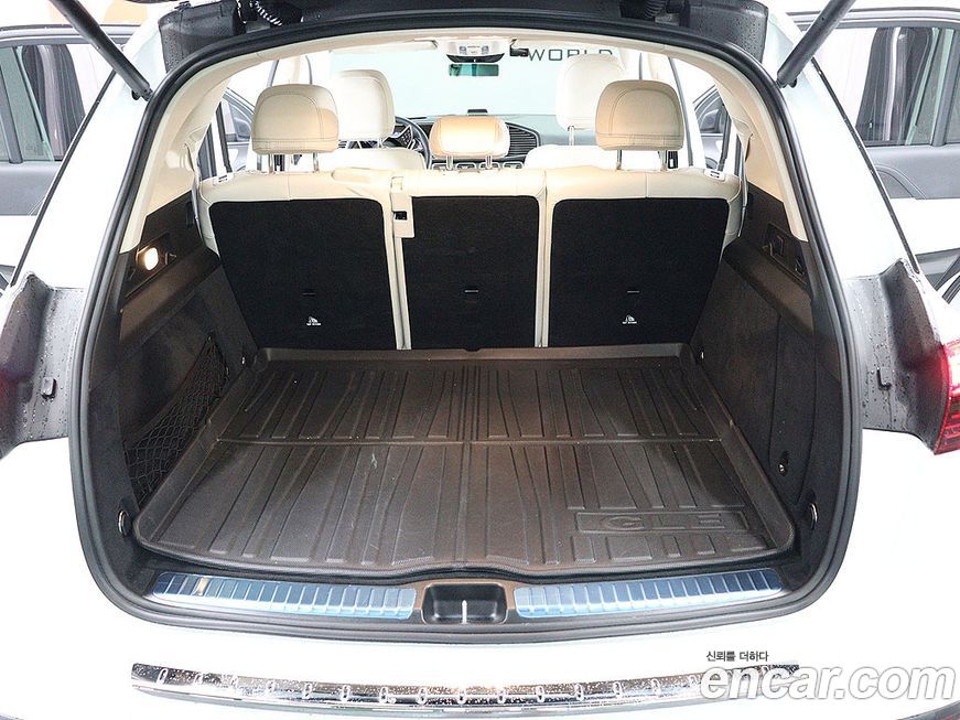 Mercedes-Benz GLE-Class 2025