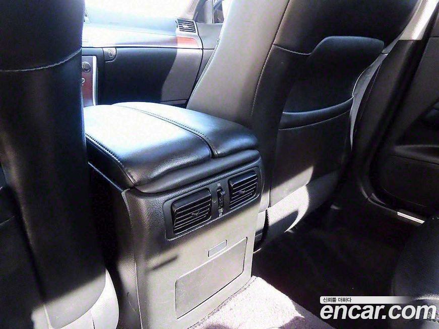 Infiniti M 2010
