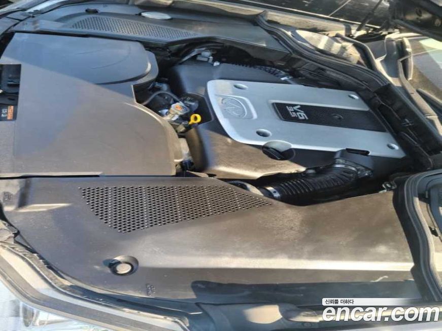 Infiniti M 2010