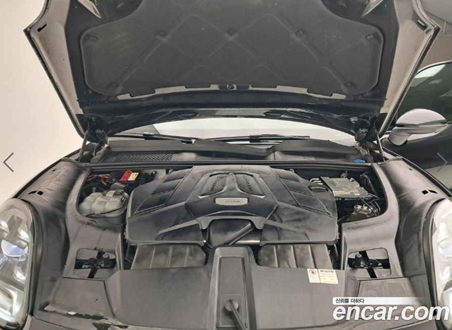 Porsche Cayenne 2020