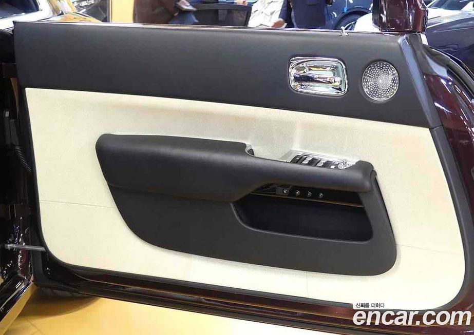 Rolls-Royce Wraith 2016