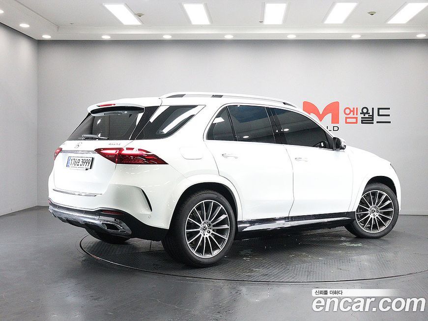 Mercedes-Benz GLE-Class 2025