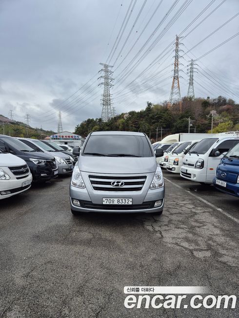 Hyundai Starex 2016