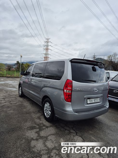 Hyundai Starex 2016