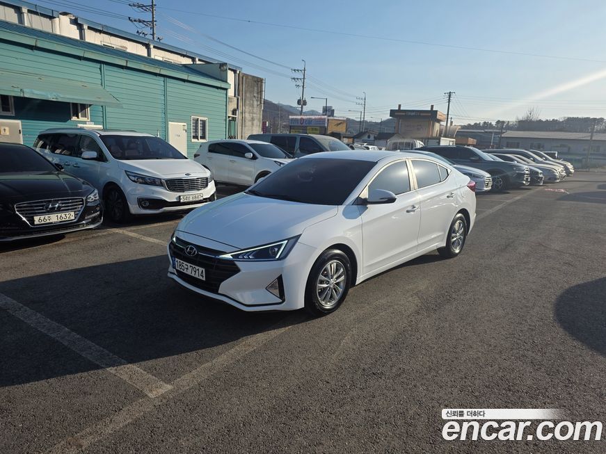 Hyundai AVANTE 2019