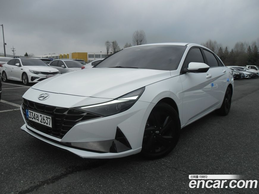 Hyundai AVANTE 2022