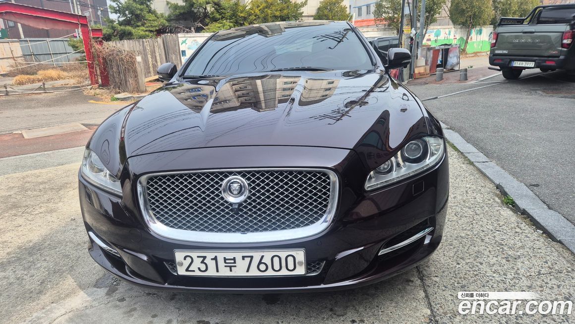 Jaguar XJ 2013