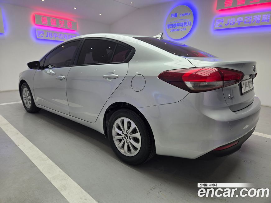 Kia K3 2016