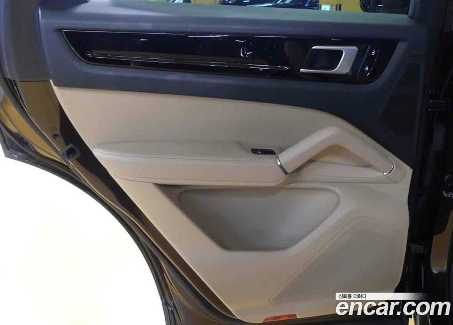 Porsche Cayenne 2019