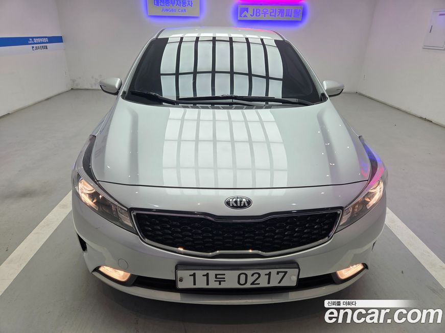 Kia K3 2016