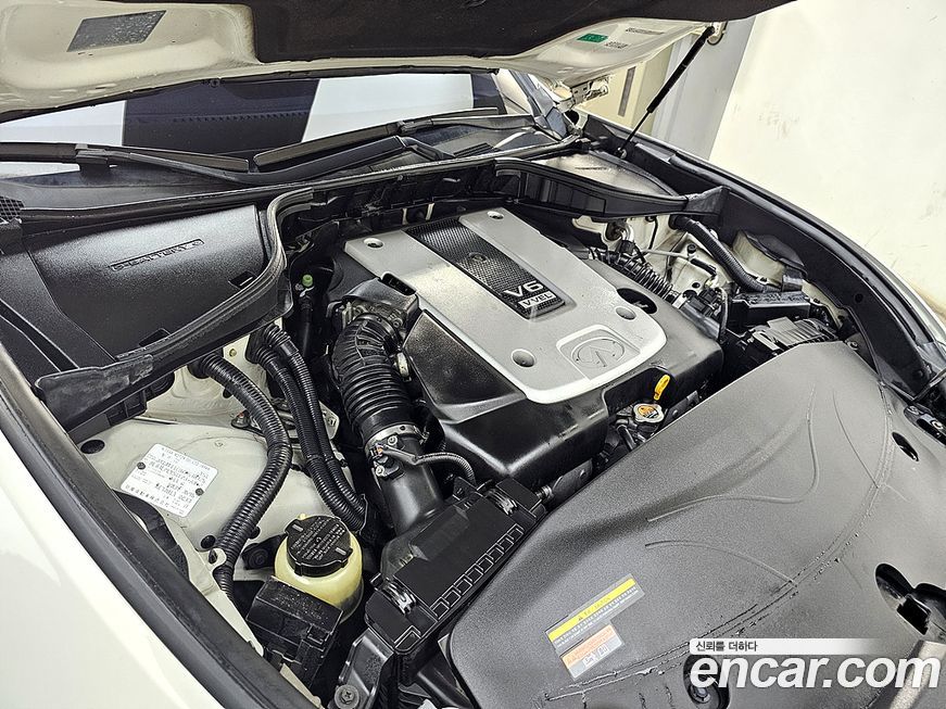 Infiniti M 2012
