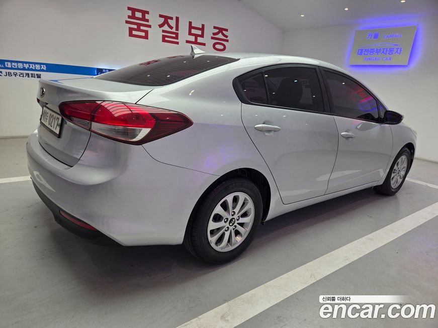 Kia K3 2016