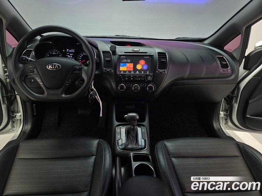 Kia K3 2016