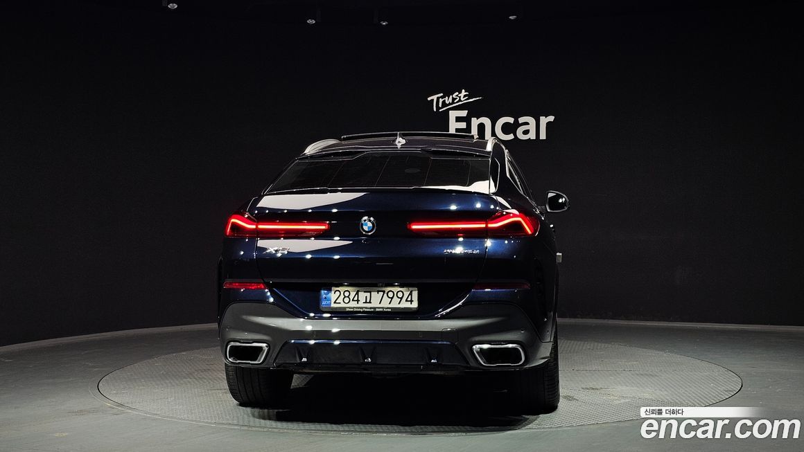BMW X6 2022