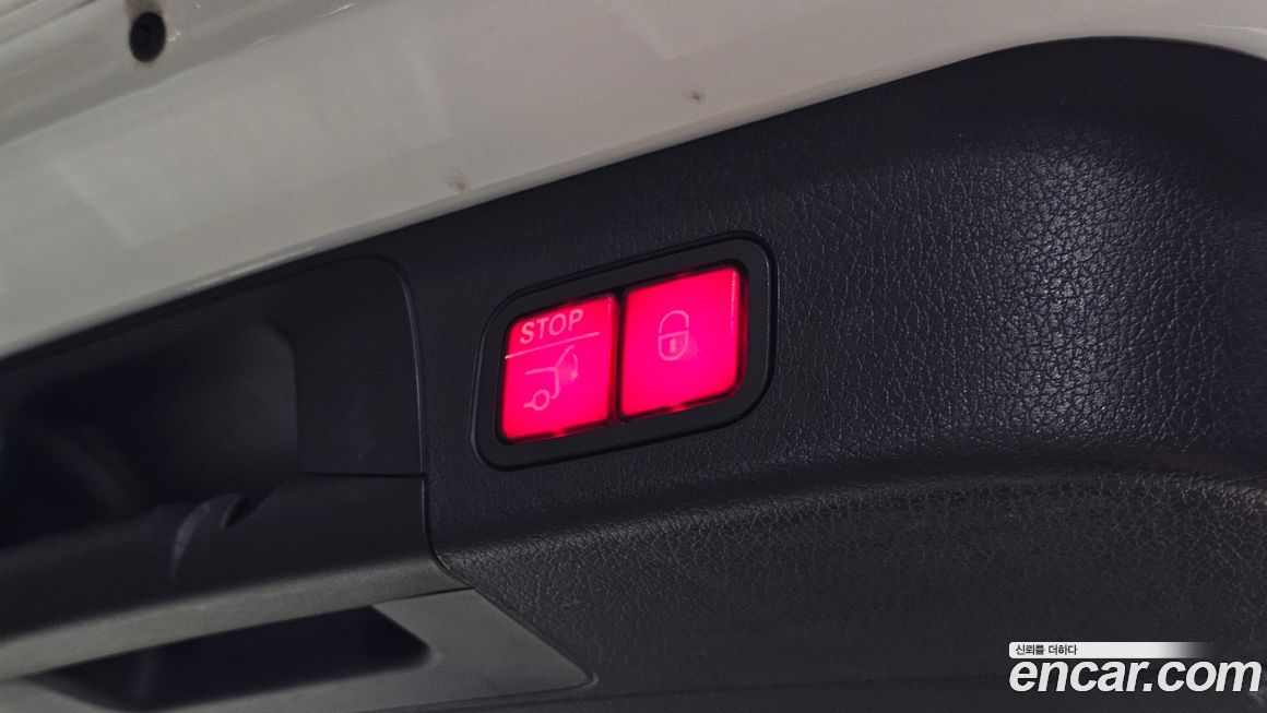 Mercedes-Benz GLB-Class 2021