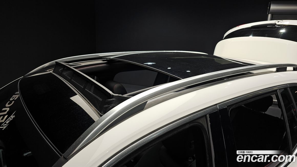 Mercedes-Benz GLB-Class 2021