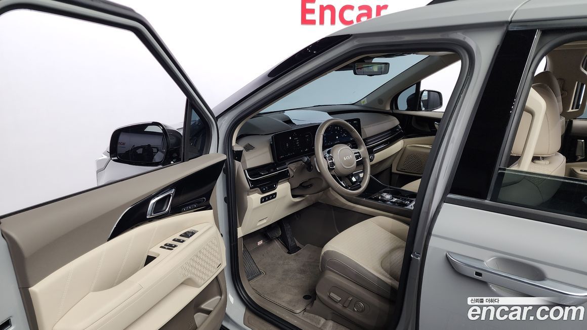 Kia Canival 2025