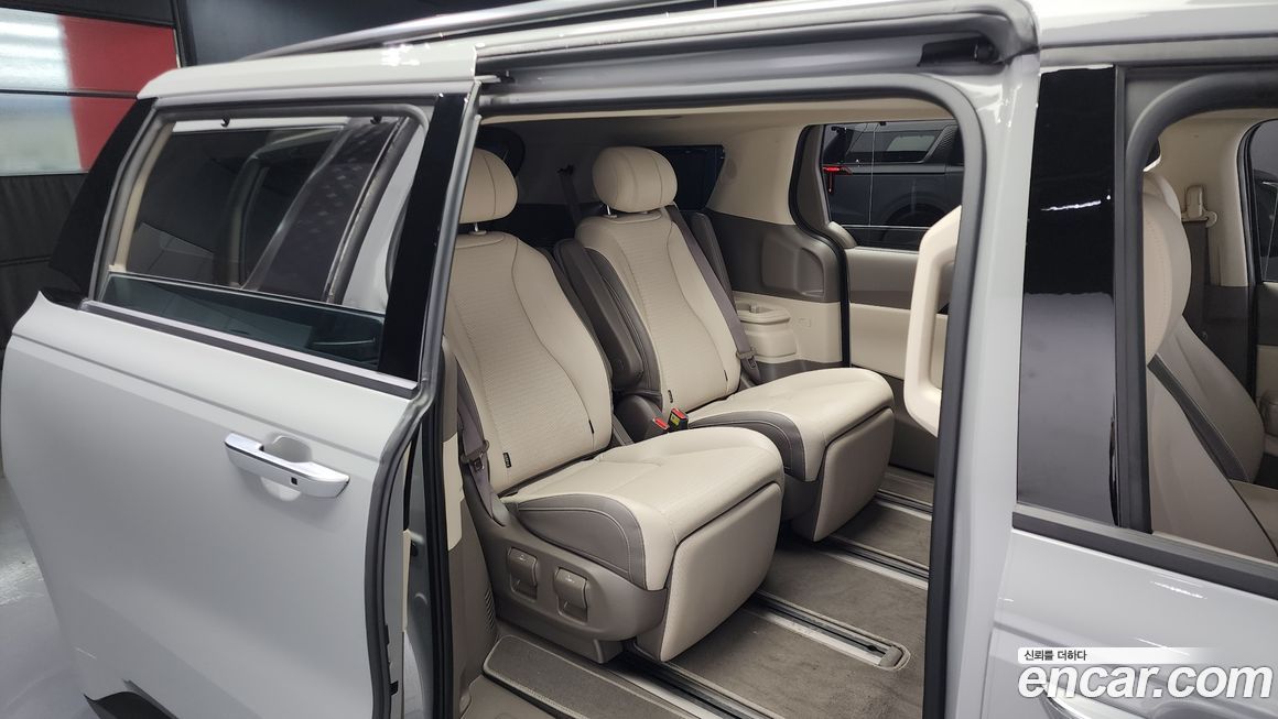 Kia Canival 2025