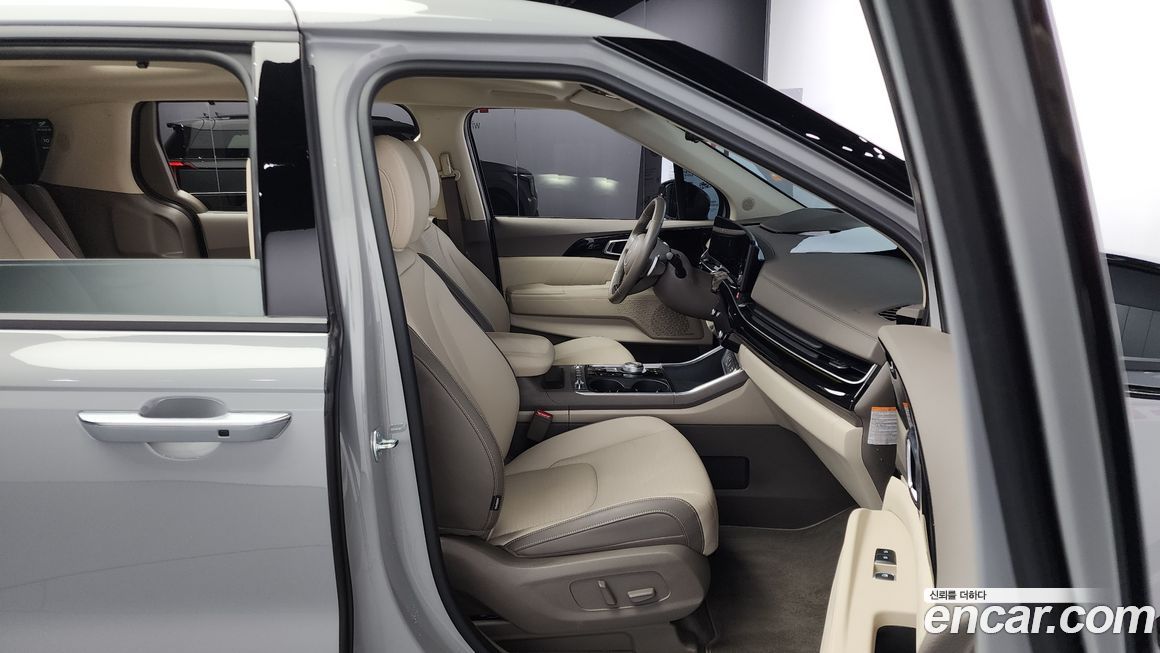 Kia Canival 2025